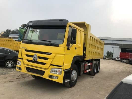 Sinitruk HOWO 6X4 10 roues usées camionneur de 30 t Zz3257n3847A avec réservoir de carburant de 300 L