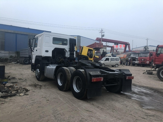 Afrique Utilisé Sinotruk HOWO 371HP 420HP 6X4 Tête de remorque Tracteur Cheval