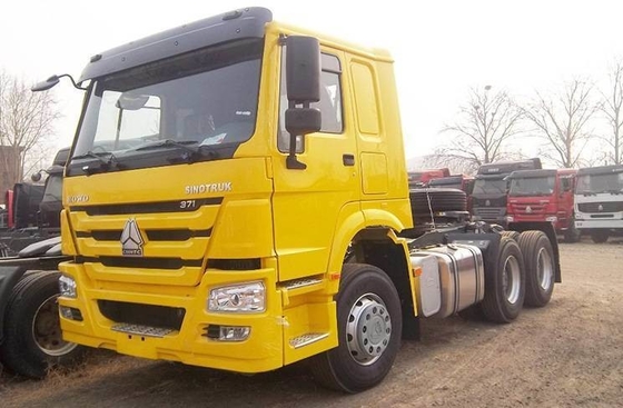 Conception de pneus radiaux 371 ch Camion tracteur Sinotruk HOWO 6*4 d'occasion avec un essieu avant de 9 tonnes