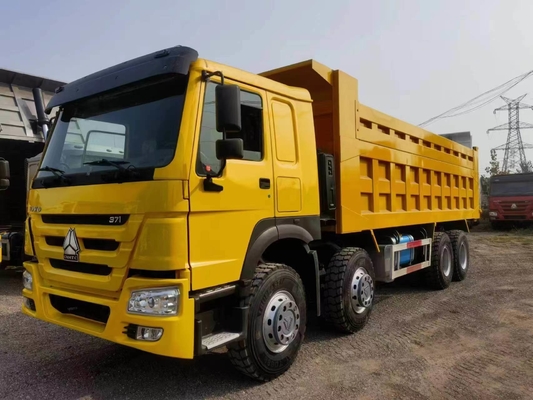 Sinotruk Heavy Duty 12 roues 8X4 HOWO camion à décharge camion à bascule pour roue motrice LHD/Rhd
