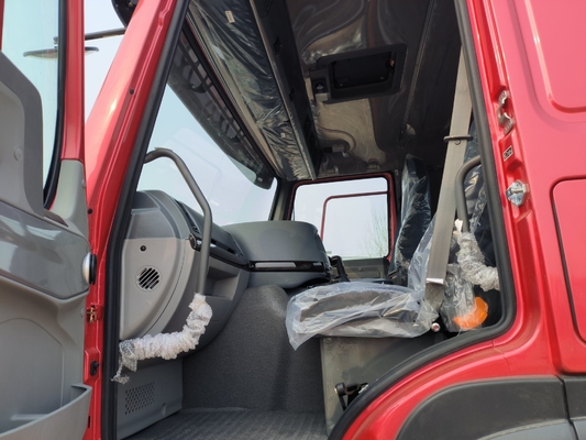 Vente de bon marché de Sinotruk HOWO 6X4 10 roues avec moteur Wd615.47