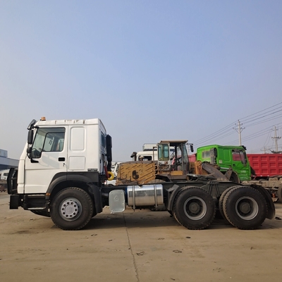 Camion Sino HOWO 6X4 Camion tracteur/Prime Mover avec base de traction 50 /90 Facultatif