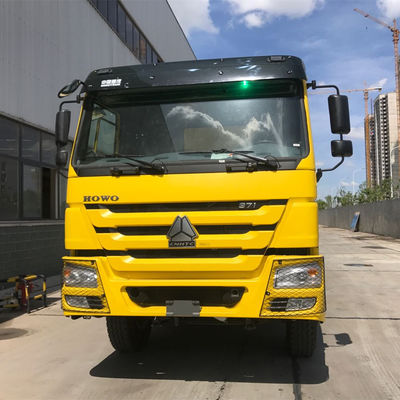 25-30 tonnes Capacité Sinotruk HOWO 6X4 6X6 Camion à ordures avec support de pièces détachées techniques