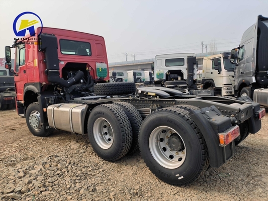 6X4 roue motrice utilisée Sinotruk HOWO 10 roue à remorque à tête remorque avec cabine climatisée
