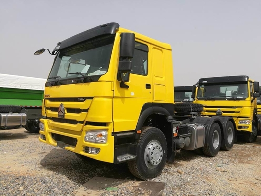 10 roues Sinotruk Tracteur usé HOWO 6X4 Tête de remorque avec conception de pneu radiale