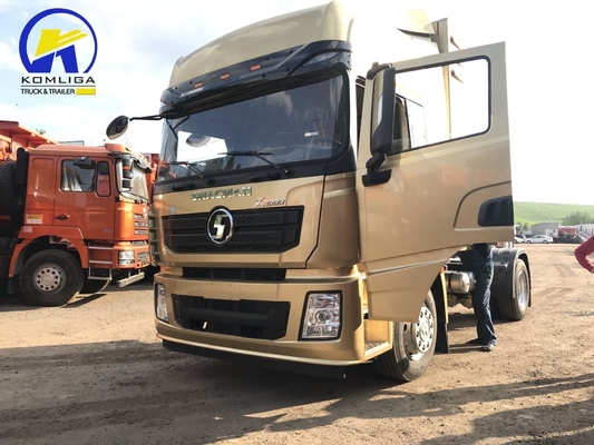 Shacman 4X2 6 roues 290HP 340HP 380HP Tête de camion avec cabine Hw76 et capacité de charge de 21-30 t