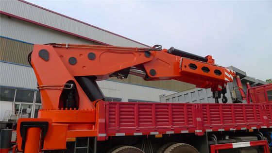 HOWO 6X4 Camion de marchandises avec grue Camion monté Grue 25-30 tonnes Capacité personnalisée