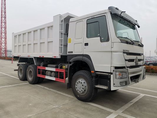 Sinotruk HOWO 6*4 camionneur-déchargeur à grande capacité de moteur et système de direction Zf8118