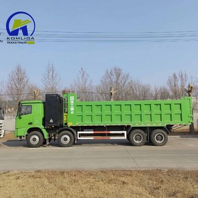 Camion à essence de 300L HOWO Dump Truck 8X4 /Camions à décharge utilisés pour le service après vente