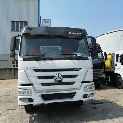 Utilisé Sinotruk HOWO 6X4 10 roues 375HP Blanc Tracteur Truck tête avec demande personnalisée
