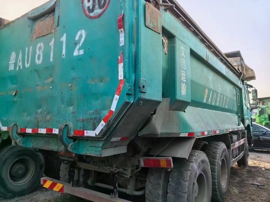 Euro5 HOWO 6X4 original avec déchargeuse à bascule et moteur diesel &gt; 8L