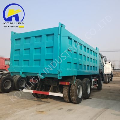 25-30 tonnes Capacité pneu radial Conception Sinotruk HOWO camion de décharge utilisé en bon état