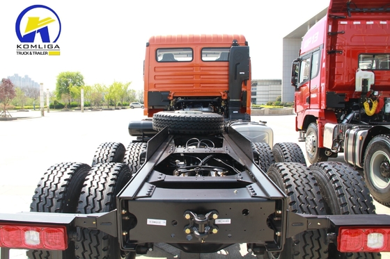 Shacman X3000 6X4 10 roues camions à dériveurs avec dériveur ventrale