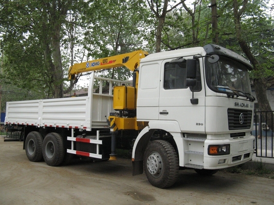 Camion à grue Shacman pour le levage lourd et la construction