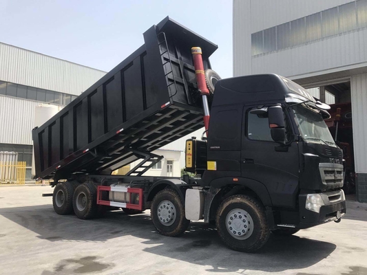 Sinotruk 8X4 12 roues 50 tonnes HOWO déchargeuse à bascule avec élévation hydraulique avant