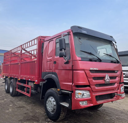 Camion de marchandises Sinotruk HOWO avec certification ECE des pneus et transmission Wly6t46