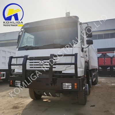 Camion Sino 8X4 Camion à bascule 12 roues Camion à décharge avec moteur puissant Wd615.47.D12. Je vous en prie.42