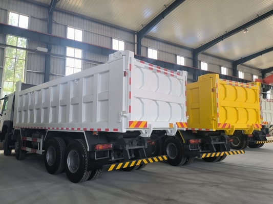 Camion Sino 8X4 Camion à bascule 12 roues Camion à décharge avec moteur puissant Wd615.47.D12. Je vous en prie.42