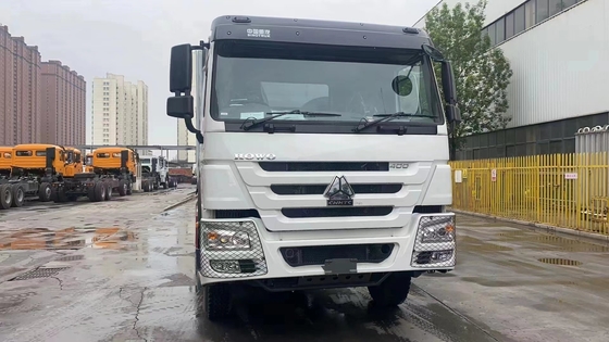 Conception du pneu radiale HOWO Th7 6X4 Dumper Box Dumo Truck/Tipper Truck avec Hc16 axe arrière