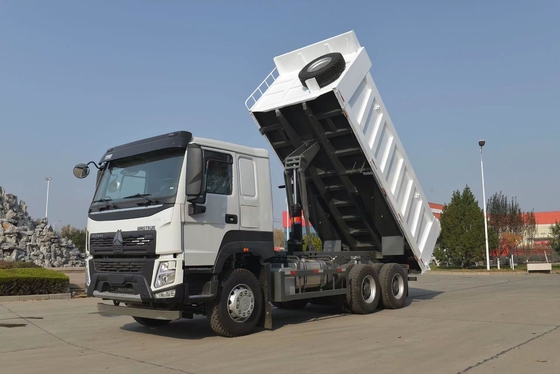 Sinotruk HOWO 6X4 camion de décharge 10 roues camion à rouleaux lourds avec 371 chevaux