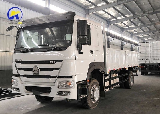 Sinotruk HOWO Light Duty 4X2 4X4 Drive Mini-cargo en LHD/Rhd avec moteur diesel