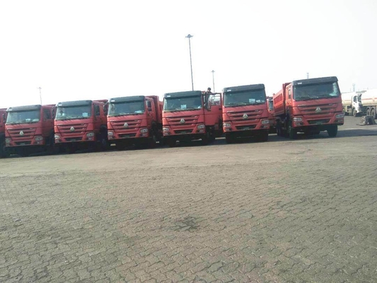 25-30 tonnes Capacité moteur diesel Sinotruk HOWO 371HP/420HP 10 roues 6X4 à bascule