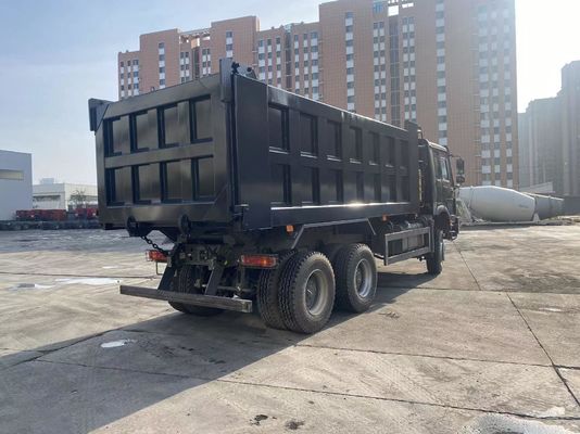 Demande personnalisée Diesel Sinotruk HOWO 10 roues 6*4 à remontage Used Dump Truck personnalisation