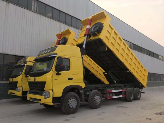 Produits 8X4 12 roues camions lourds Sinotruk camions usés avec 375 chevaux