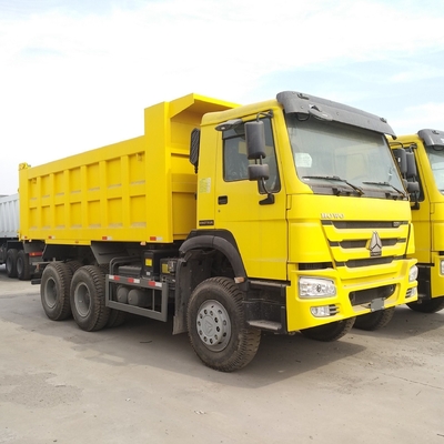 Une camionnette HOWO 6X4 avec une puissance de 420 chevaux et une capacité de chargement de 16 tonnes à prix abordable