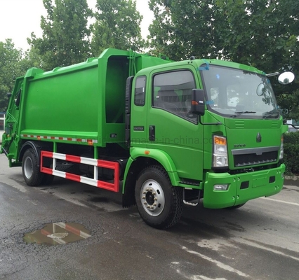Sinotruk HOWO 4X2 Petit camion de déchets compacteur de 5 tonnes 3 tonnes avec 9726ml de déplacement