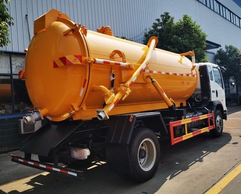30T charge utile Sinotruk HOWO 4X2 camions d'épuration usés avec support de pièces détachées techniques