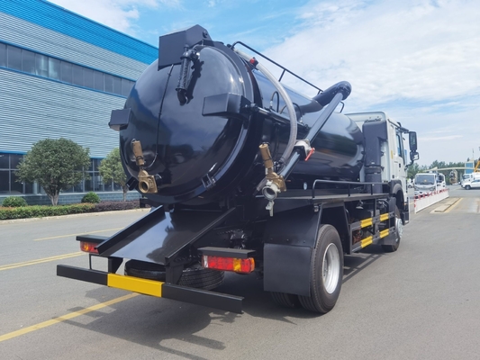 Vendez des camions septiques d'occasion de 6X4 336 chevaux avec carburant diesel et norme d'émission Euro 2
