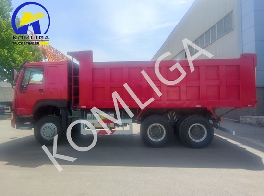 Sinotruk a utilisé un camion-déchargeur minier 6X4 pour le transport de marchandises lourdes