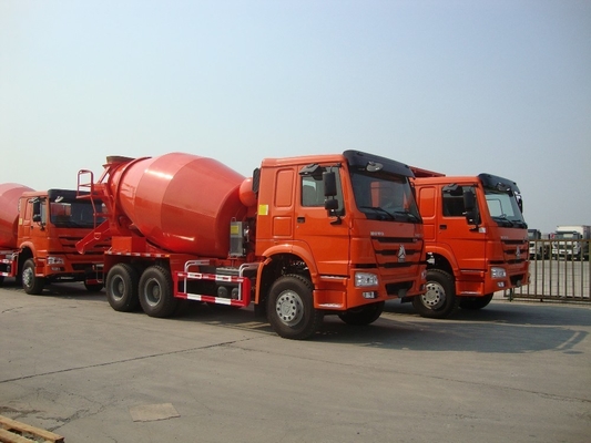 Utilisé HOWO 6*4 Camion à béton auto-chargé Foton avec émission Euro 4