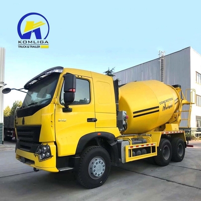 8560X2496X3800mm Utilisé HOWO 6cbm 8cbm 9cbm Auto-chargement du camion de mélangeur de béton avec pompe
