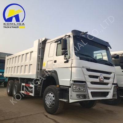 Un couchage avec climatiseur Sinotruk HOWO 10 roues 371HP camion décharge 21-30t capacité de charge