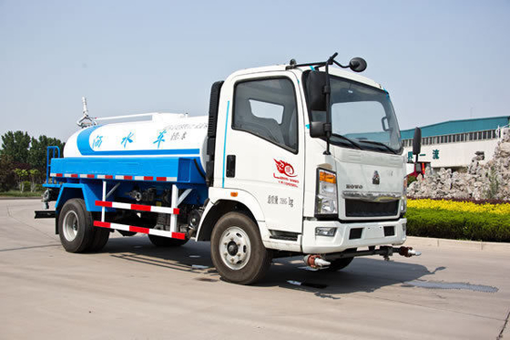 30 tonnes de charge utile Sinotruck HOWO 4X2 Mini 2000 Gallons camion à eau avec moteur D12.42
