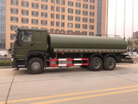 SINOTRUK HOWO 6X4 Camion à réservoir de carburant d'occasion 20m3 25m3 375HP 371HP Wd615.69 Capacité du moteur&gt; 8L