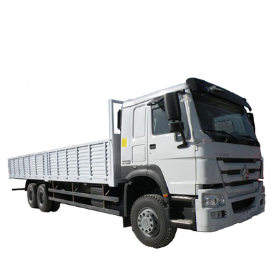 6X4 Sinotruk Véhicule de transport Box Cargo Truck avec support de pièces détachées techniques