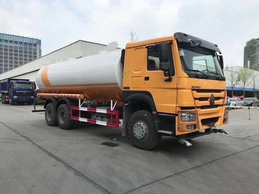 Camion modèle Zz3257n3847A Sinotruk HOWO 6X4 Camion à eau avec certification GCC