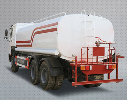 Camion modèle Zz3257n3847A Sinotruk HOWO 6X4 Camion à eau avec certification GCC