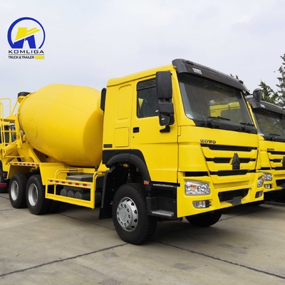 Demande personnalisée Sinotruck HOWO 6X4 Ciment de béton mélangeur camion avec HC16 axe motopropulseur