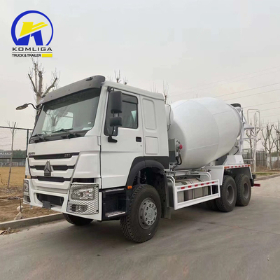 6*4 10 roues Sinotruck HOWO Camion à béton avec boîte de vitesses Hw19710