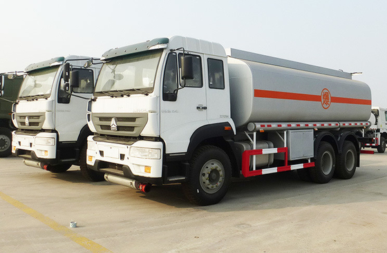 12 16m zone d'aspersion distributeur de carburant camion HOWO Shacman réservoir de carburant camion de ravitaillement