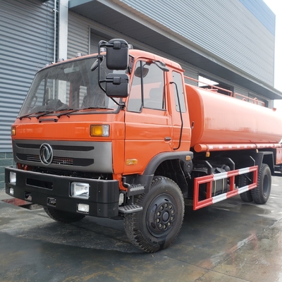 Sinotruk HOWO 4X2/6X4/8X4 Camion à eau d'occasion de 371 chevaux et d'une capacité de moteur &gt; 8 litres