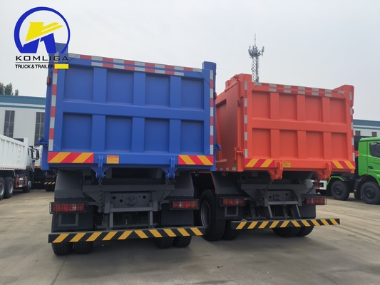 Capacité de chargement 21-30 t Camion à ordures d'occasion en bon état 6X4 3 essieux 10 roues Sinotruk HOWO