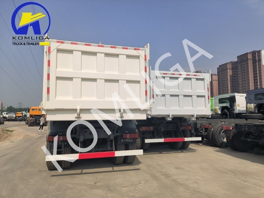 Téléchargement hydraulique 6X4 lourd 3 essieux 10 roues Sinotruk HOWO