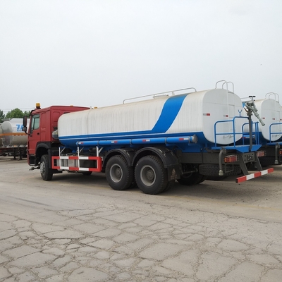 Personnalisation Sinotruk HOWO 4X2/6X4/8X4 camion d'eau d'occasion avec un volume de réservoir de 20000 litres