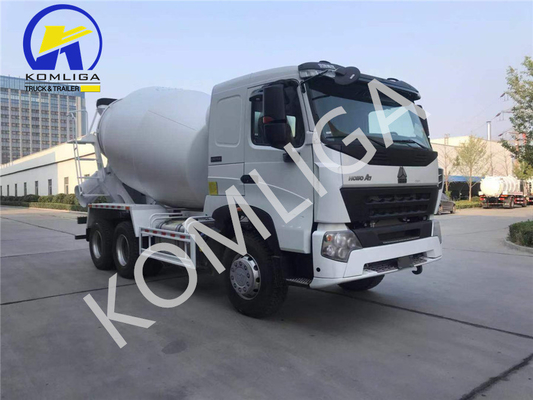 Style de levage avant 6X4 Sinotruk Construction mobile mélangeur de béton lourd