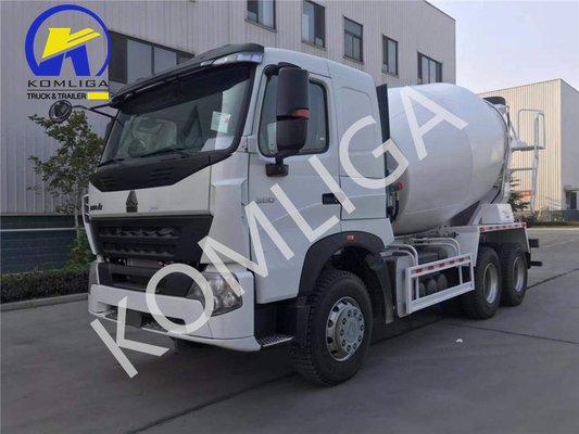 Style de levage avant 6X4 Sinotruk Construction mobile mélangeur de béton lourd